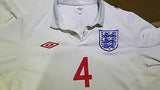 2009-10 England Home Shirt Size 40 - Gerrard #4 - Forever Football Shirts