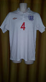 2009-10 England Home Shirt Size 40 - Gerrard #4 - Forever Football Shirts