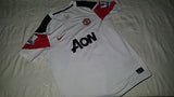 2010-11 Manchester United Away Shirt Size Large Boys - Nani #17 - Forever Football Shirts