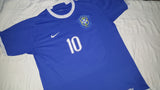 2006-07 Brazil Away Shirt Size Large - Ronaldinho #10 - Forever Football Shirts