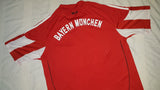 2010-11 Bayern Munich Home Shirt Size Medium - Forever Football Shirts