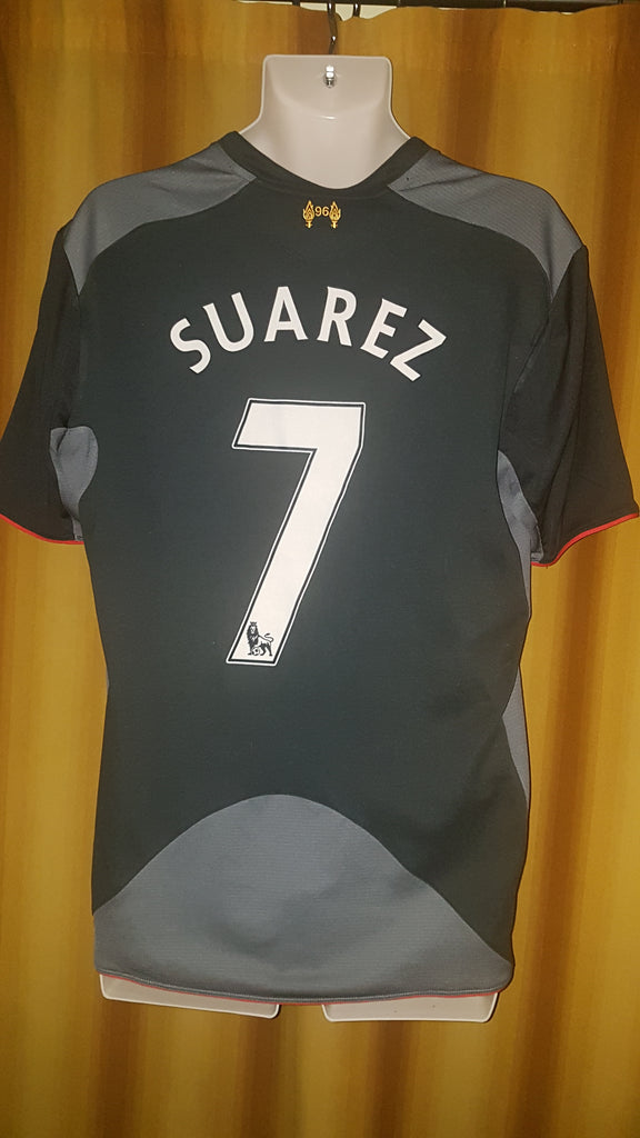 2012-13 Liverpool Away Shirt Size Large Suarez #7 – Forever