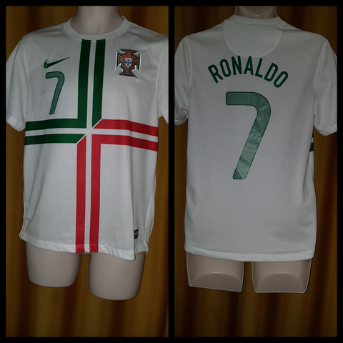 2012 Portugal Away Shirt Size Small - Ronaldo #7 - Forever Football Shirts