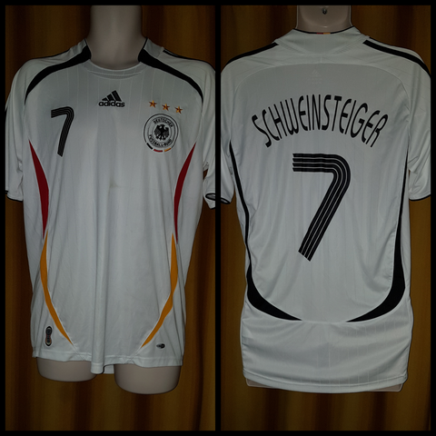 2005-07 Germany Home Shirt Size Medium - Schweinsteiger #7 - Forever Football Shirts