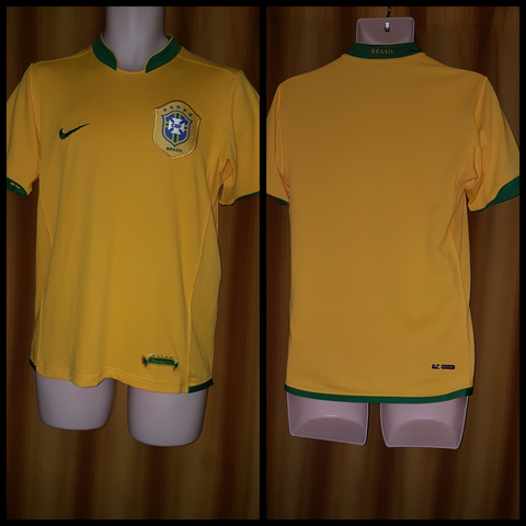 2006-07 Brazil Home Shirt Size Small - Forever Football Shirts