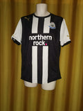 2011-12 Newcastle United Home Shirt Size Medium