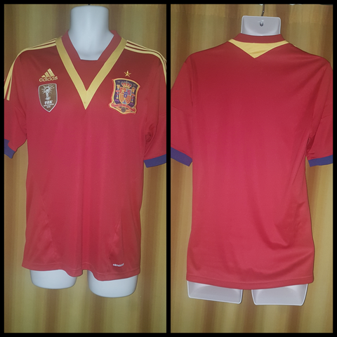 2012-13 Spain Home Shirt Size Medium - Forever Football Shirts