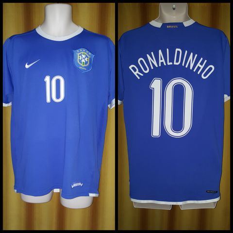 2006-07 Brazil Away Shirt Size Large - Ronaldinho #10 - Forever Football Shirts