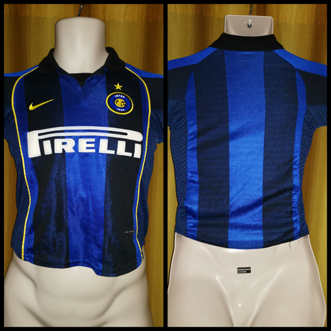 2001-02 Internazionale Home Shirt Size Child Small (8 Years Old)