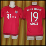 2015-16 Bayern Munich Home Shirt Size Small - Gotze #19
