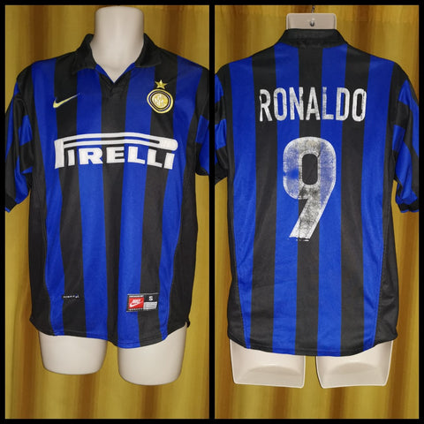 1998-99 Internazionale Home Shirt Size Small - Ronaldo #9