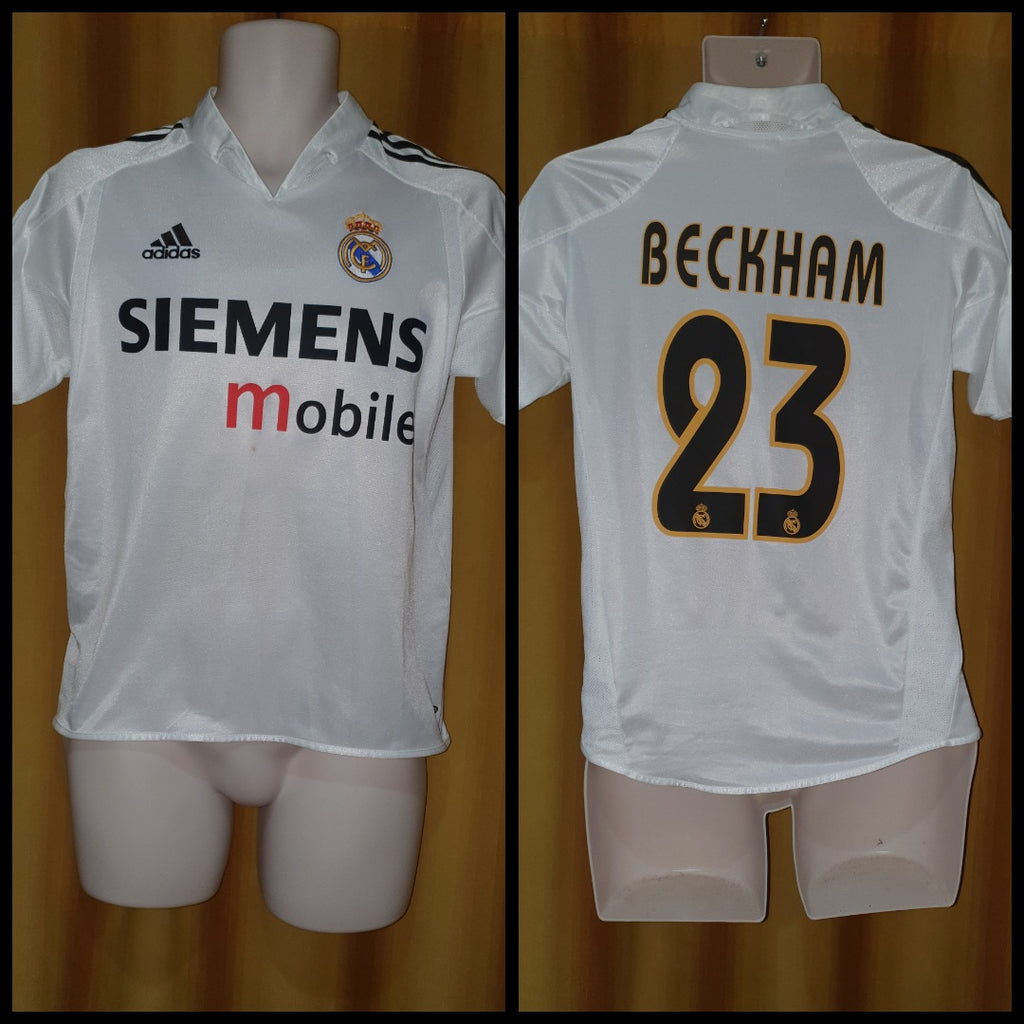 Real Madrid home shirt 2004-2005 x David Beckham #23 in Medium