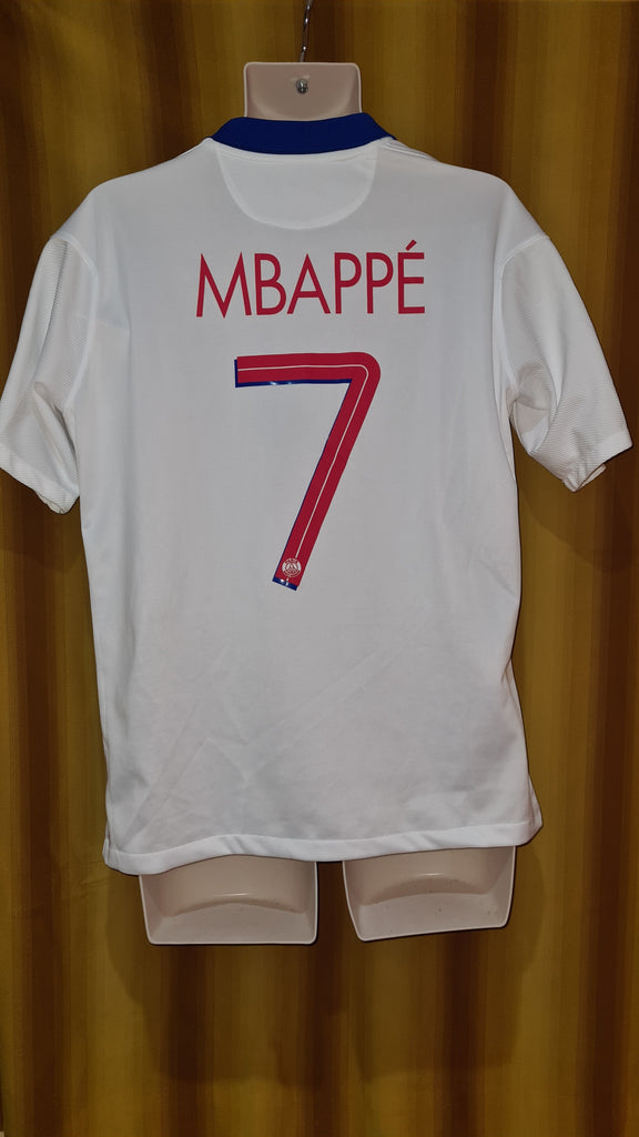 2020-21 Paris Saint Germain Away Shirt Size Extra Large - Mbappe