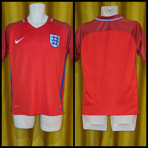2016-17 England Away Shirt Size Small