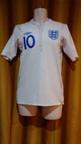 2010-11 England Home Shirt Size 34 - Rooney #10