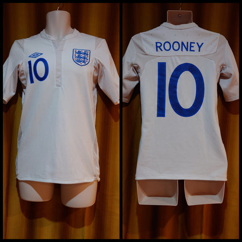 2010-11 England Home Shirt Size 34 - Rooney #10