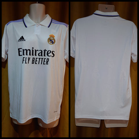 2022-23 Real Madrid Home Shirt Size Medium (BNWT)