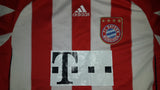 2010-11 Bayern Munich Home Shirt Size Medium - Forever Football Shirts