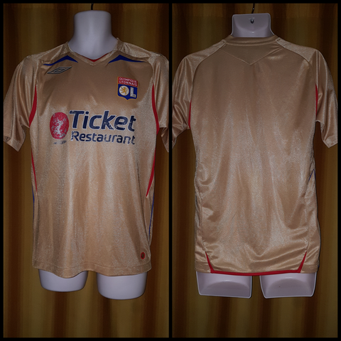 2007-08 Olympique Lyonnais Away Shirt Size Small - Forever Football Shirts