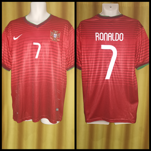 2014-15 Portugal Home Shirt Size Large - Ronaldo #7 - Forever Football Shirts
