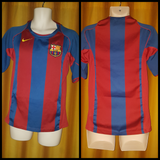 2004-05 Barcelona Home Shirt Size Small - Forever Football Shirts