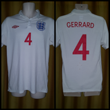 2009-10 England Home Shirt Size 40 - Gerrard #4 - Forever Football Shirts