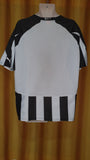 2010-11 Newcastle United Home Shirt Size Extra Large