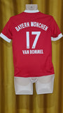 2009-10 Bayern Munich Home Shirt Size 13-14 Yrs - Van Bommel #17